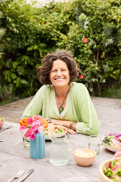 Dr. Mindy Pelz
